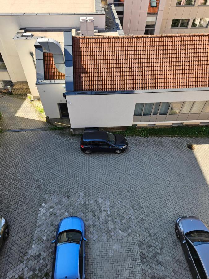 Apartmany Native Presov Bagian luar foto
